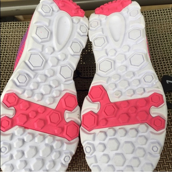 Danskin Now Girls Athletics Running Shoe - Picture 6 of 7